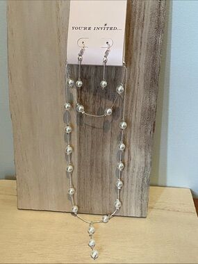New Elegant Silver Pearl Drop Necklace, bracelet & Earrings Set
